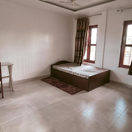 בהרטפור 2Bhk Rental Apartment מראה חיצוני תמונה